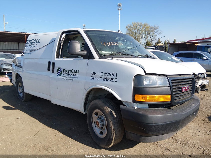 2023 GMC SAVANA CARGO auction photo 1