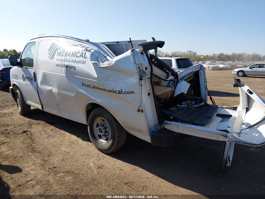 2023 GMC SAVANA CARGO auction photo 3