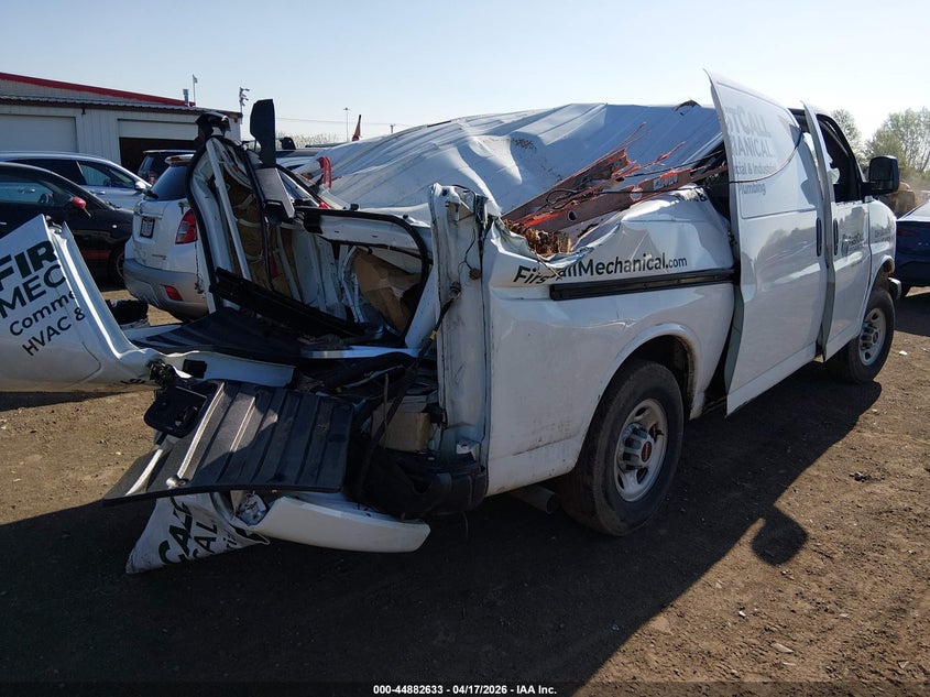 2023 GMC SAVANA CARGO auction photo 4