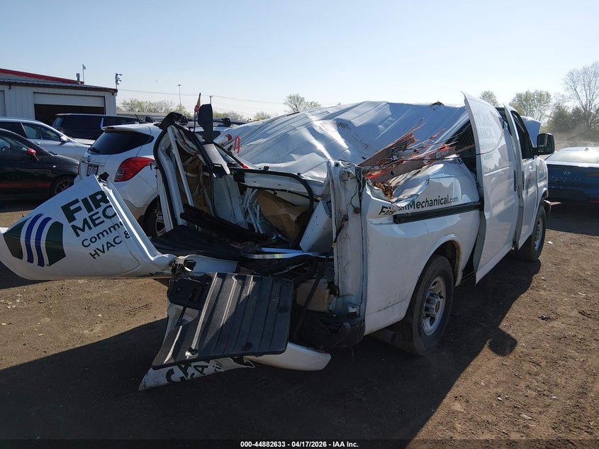 2023 GMC SAVANA CARGO auction photo 6