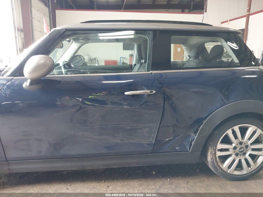 2017 Mini Hardtop Cooper VIN: WMWXP5C32H2F61166 Lot: 44882638