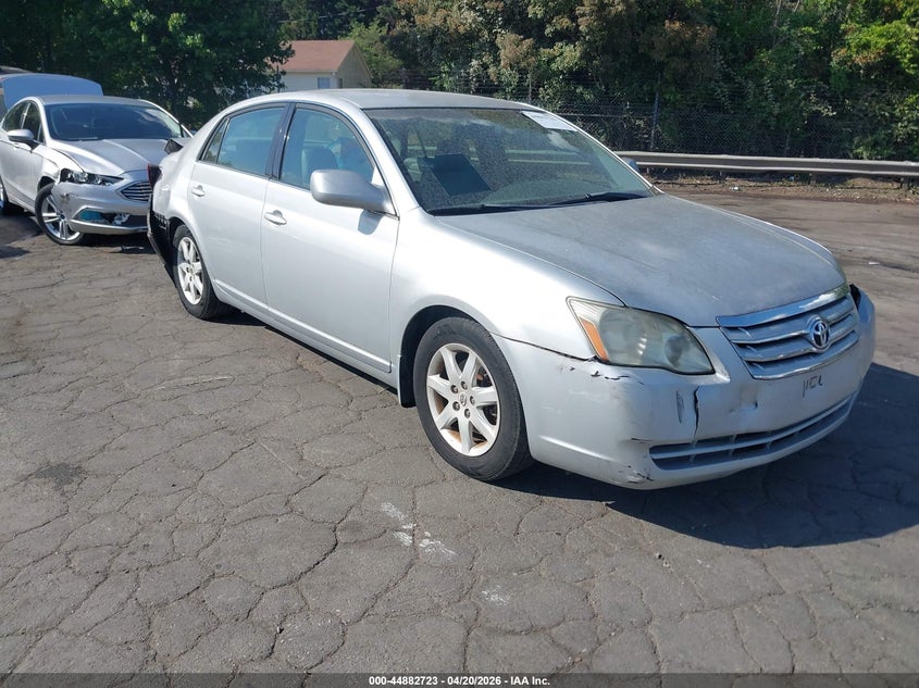 2005 Toyota Avalon Xl