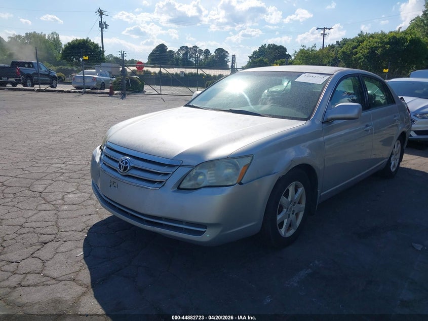 2005 Toyota Avalon Xl