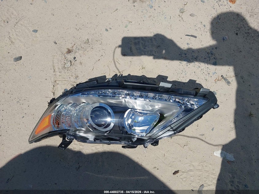 2014 Lexus Es 350 VIN: JTHBK1GG5E2102755 Lot: 44882735