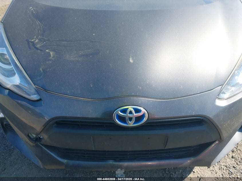2015 Toyota Prius C One VIN: JTDKDTB35F1577180 Lot: 44882808