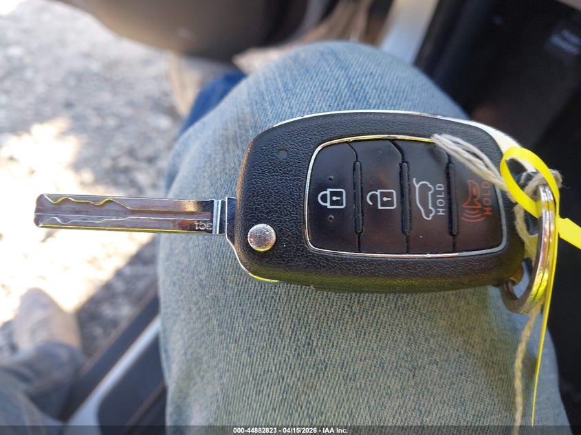 2016 Hyundai Tucson Se VIN: KM8J33A41GU089381 Lot: 44882823