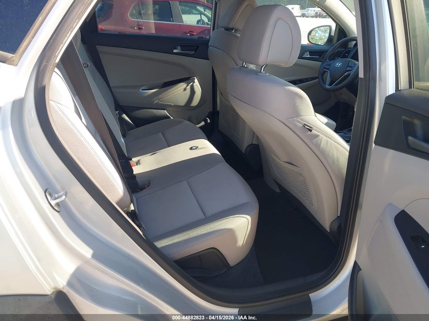 2016 Hyundai Tucson Se VIN: KM8J33A41GU089381 Lot: 44882823