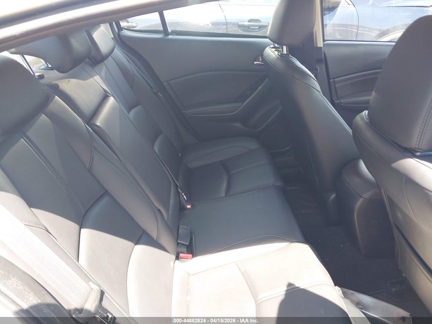 2018 Mazda Mazda3 Touring VIN: 3MZBN1V35JM170272 Lot: 44882824