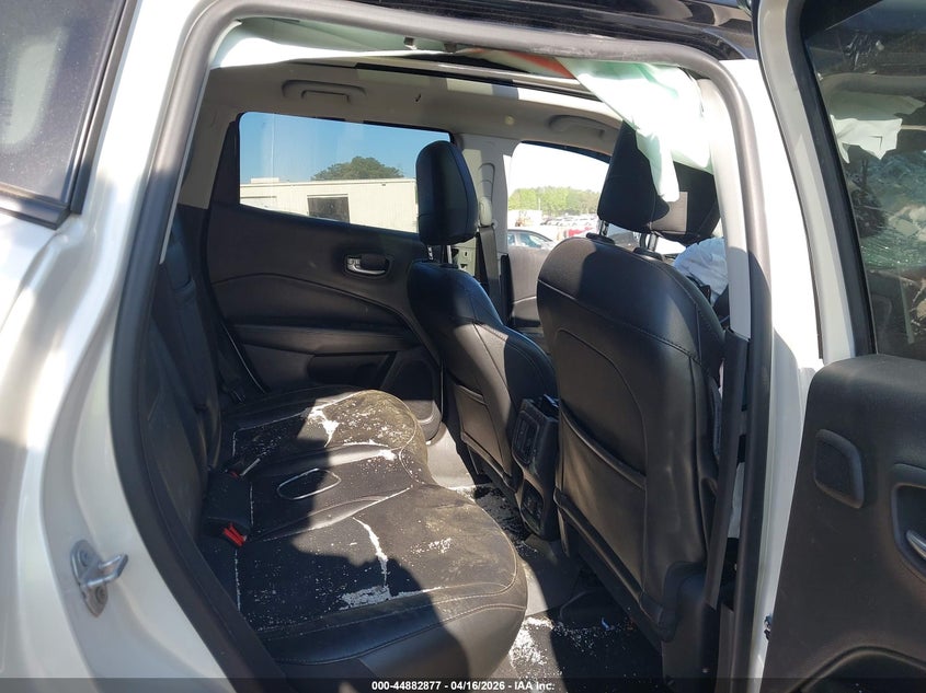 2019 JEEP COMPASS auction photo 8