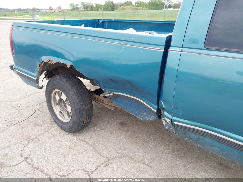 1997 Chevrolet C1500 Fleetside VIN: 2GCEC19R5V1273547 Lot: 44882888