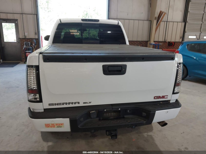 2007 GMC Sierra 1500 Denali VIN: 2GTEK638371685937 Lot: 44882954