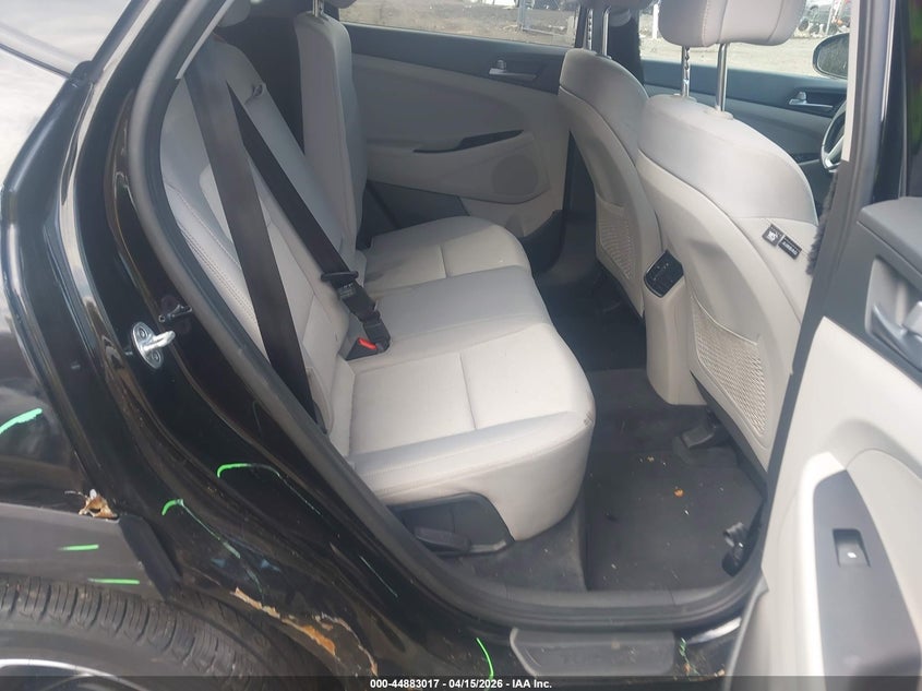 2017 Hyundai Tucson Sport VIN: KM8J3CA25HU431057 Lot: 44883017