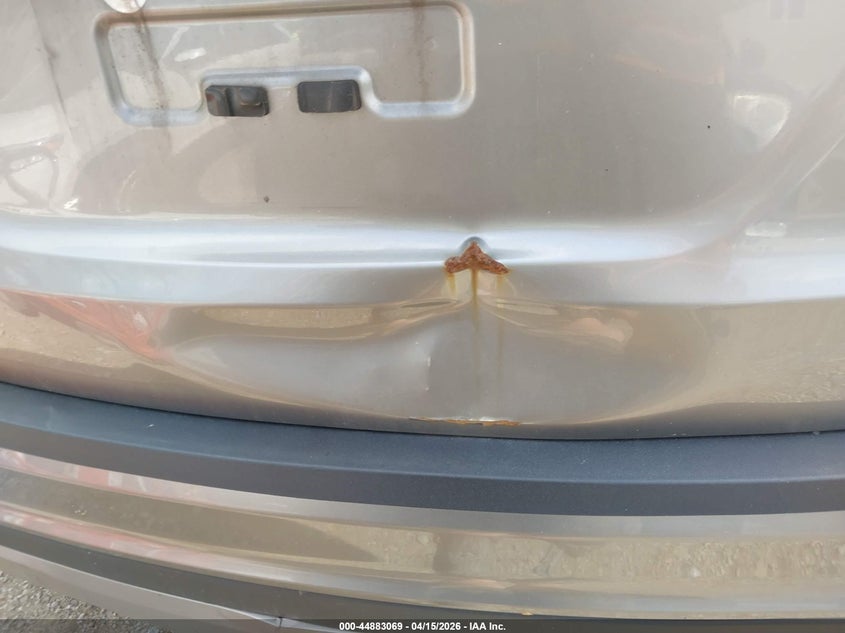 2018 Hyundai Santa Fe Sport 2.4L VIN: 5XYZUDLB1JG529615 Lot: 44883069