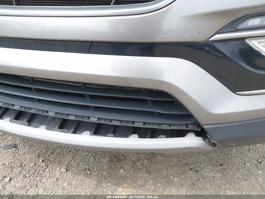 2018 Hyundai Santa Fe Sport 2.4L VIN: 5XYZUDLB1JG529615 Lot: 44883069