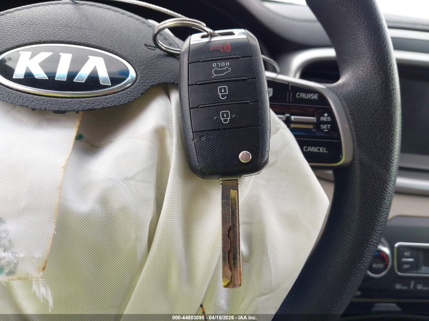 2019 Kia Sorento 3.3L Lx VIN: 5XYPG4A53KG555002 Lot: 44883095