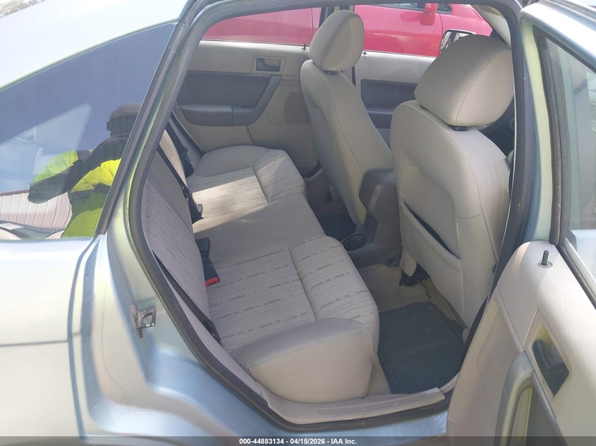 2009 Ford Focus Se VIN: 1FAHP35N49W136779 Lot: 44883134