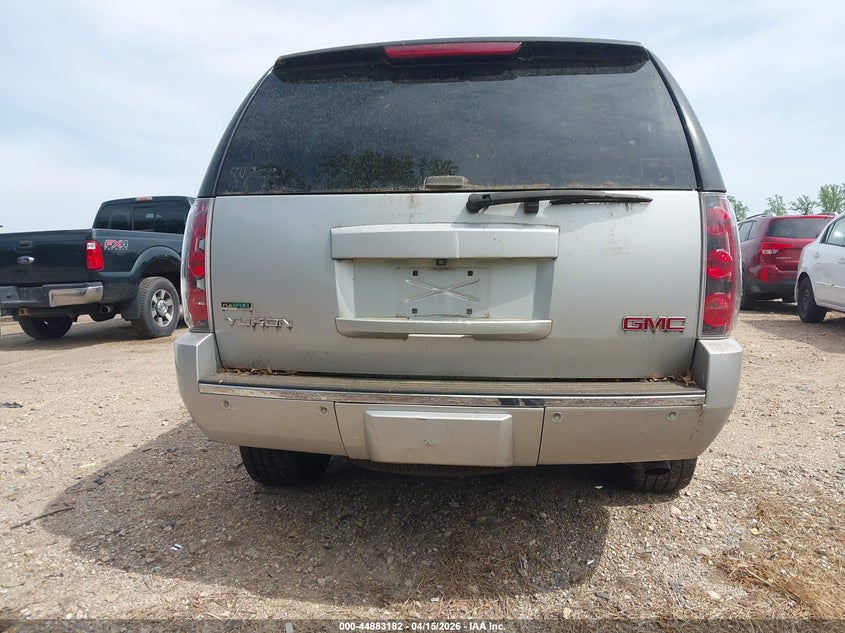 2010 GMC Yukon Denali VIN: 1GKUKEEF4AR159627 Lot: 44883182