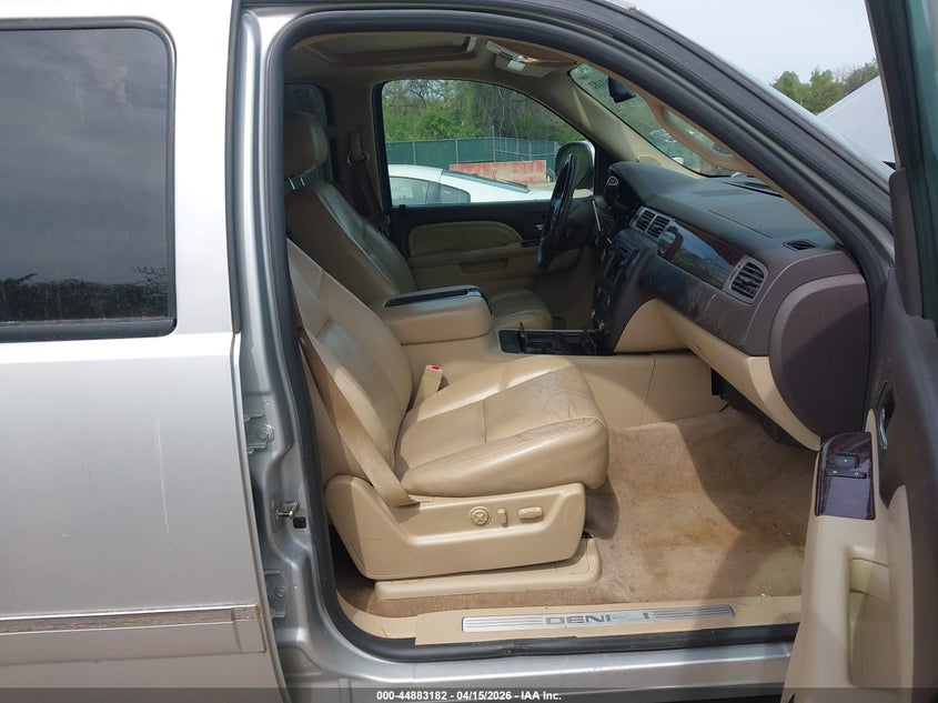 2010 GMC Yukon Denali