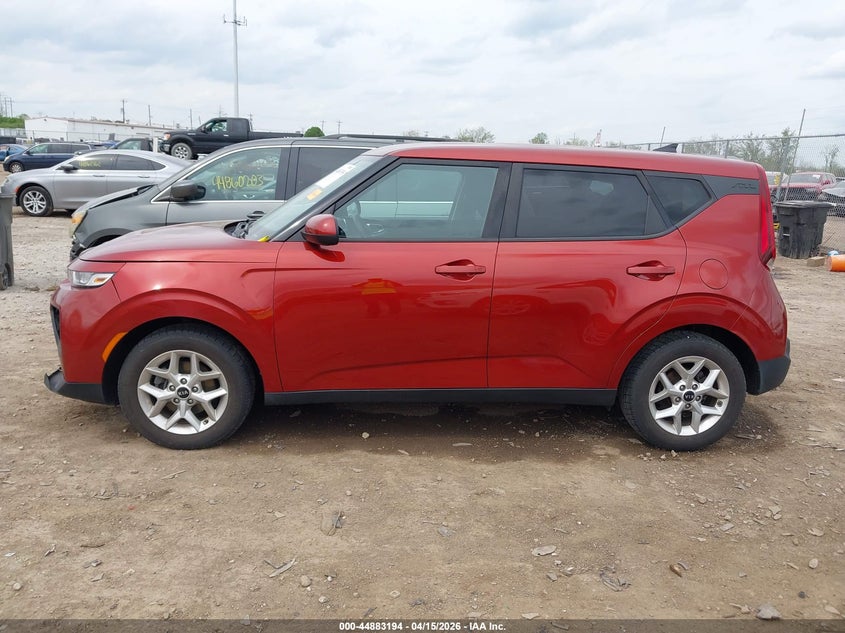 2020 Kia Soul S VIN: KNDJ23AU0L7117610 Lot: 44883194