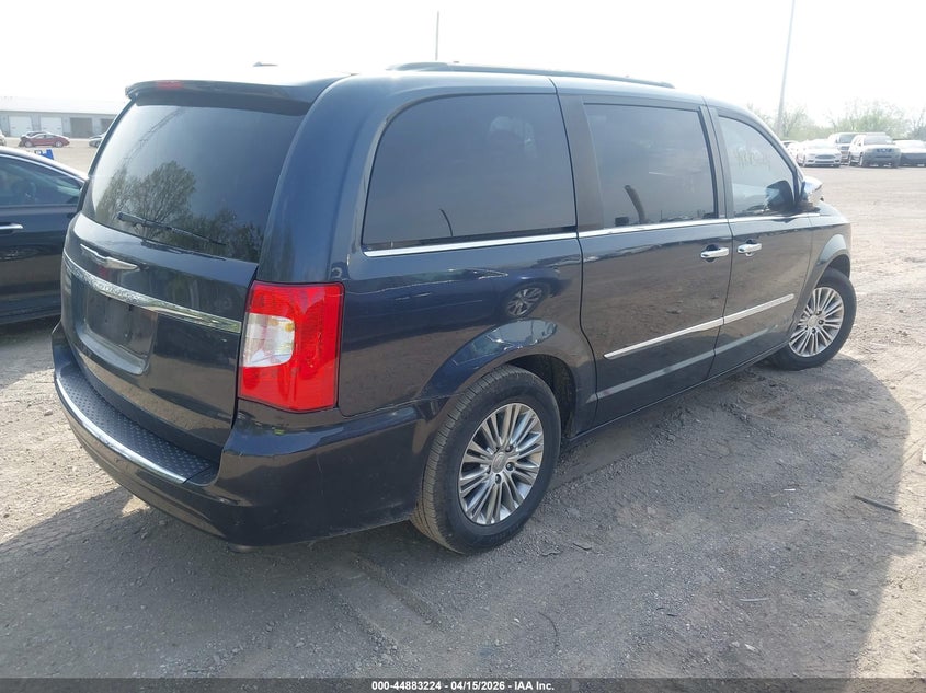 2013 Chrysler Town & Country Touring-L