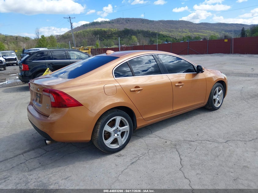 Vin: yv1612fhxd1219137, lot: 45380612, volvo s60 t5 20134