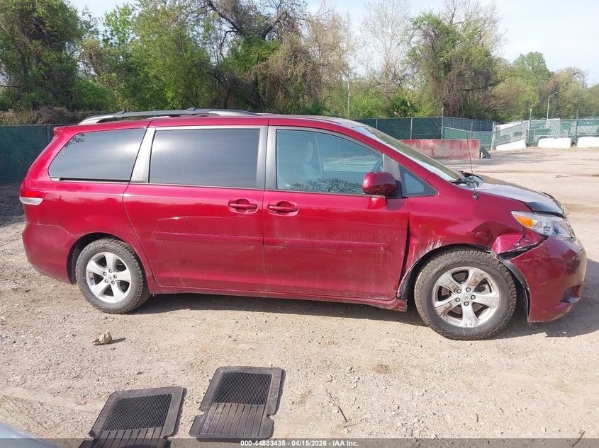 2012 Toyota Sienna Le V6 8 Passenger VIN: 5TDKK3DC2CS257364 Lot: 44883435