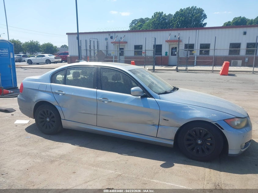 2009 BMW 328I VIN: WBAPH77599NL83547 Lot: 44883460