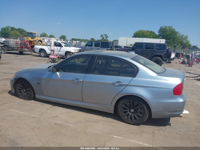 2009 BMW 328I VIN: WBAPH77599NL83547 Lot: 44883460