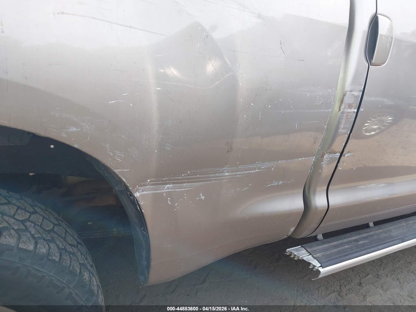 2007 Toyota Tundra Sr5 4.7L V8 VIN: 5TFBT54167X005656 Lot: 44883600