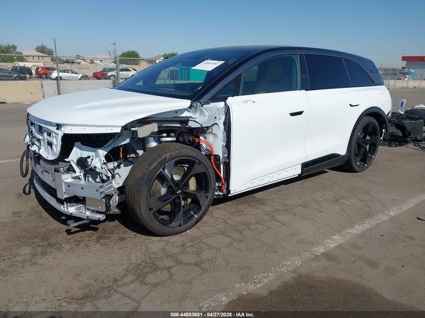7UUG1GHJ6TA023573 2026 Lucid Gravity Grand Touring photo 1