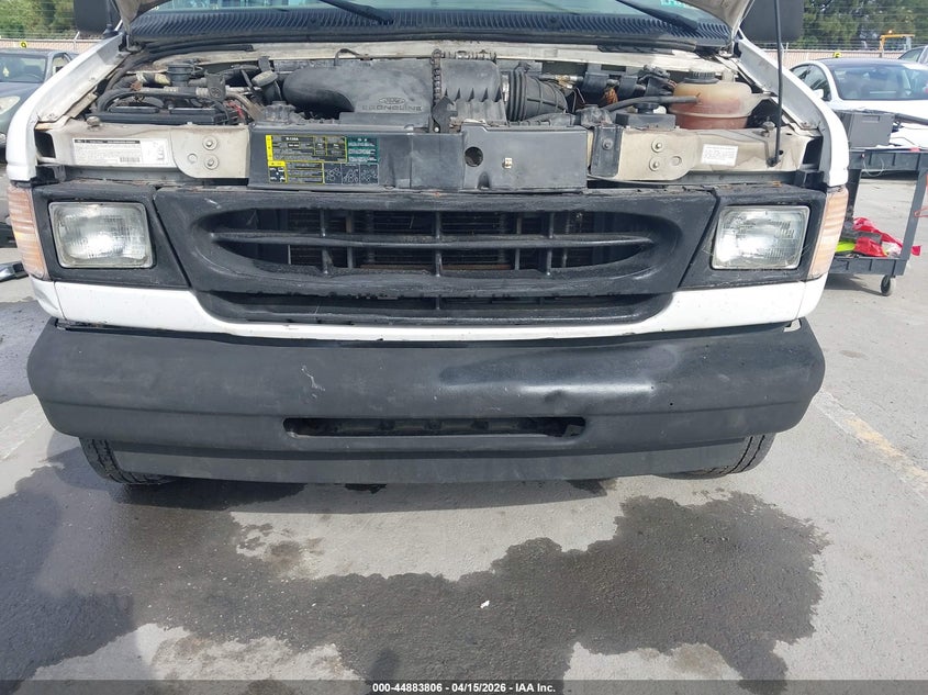 2002 Ford E-350 Super Duty Xl/Xlt VIN: 1FBNE31L12HA85263 Lot: 44883806