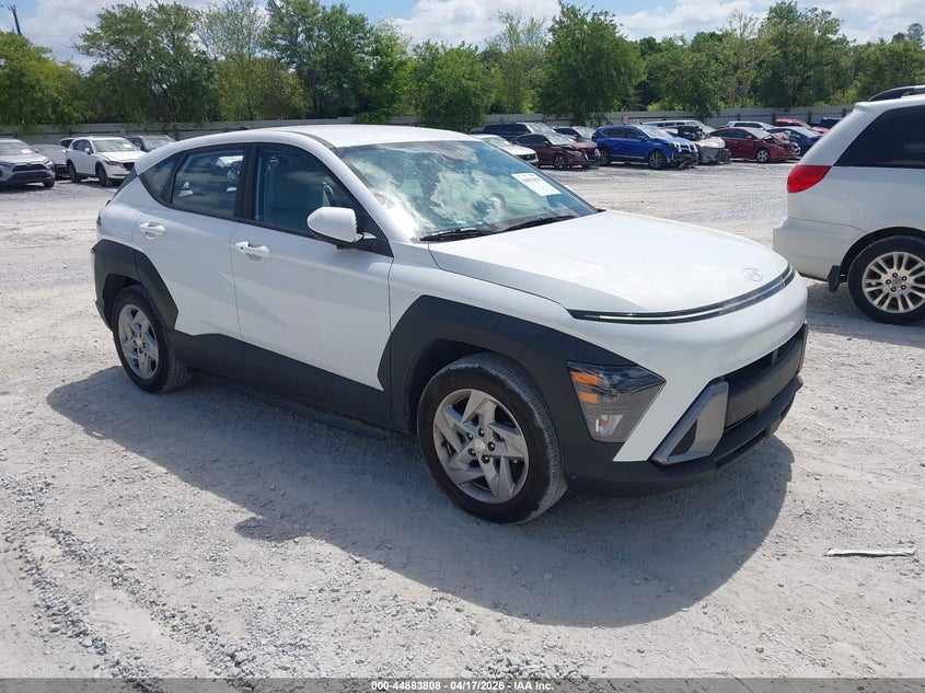 2024 HYUNDAI KONA SE