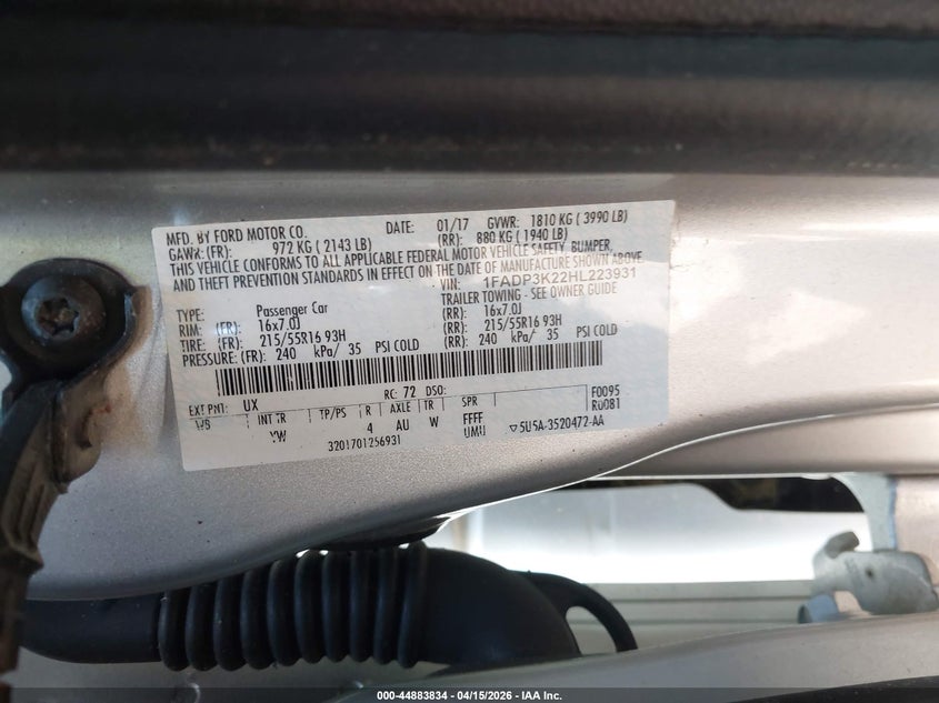 2017 Ford Focus Se VIN: 1FADP3K22HL223931 Lot: 44883834