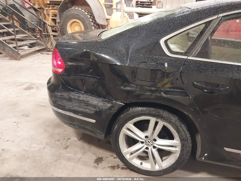 2012 Volkswagen Passat 2.0L Tdi Sel Premium VIN: 1VWCN7A30CC002315 Lot: 44883867