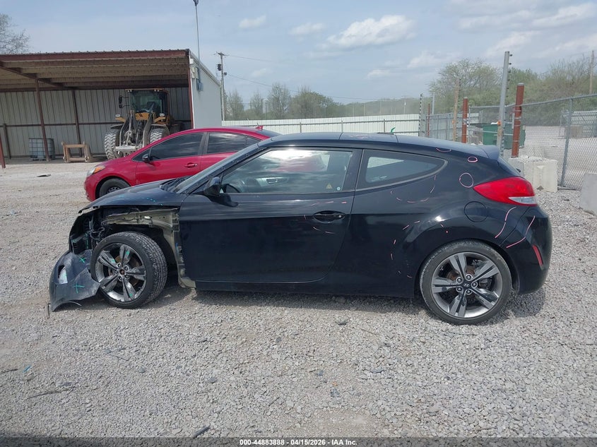 2017 Hyundai Veloster Value Edition VIN: KMHTC6ADXHU320015 Lot: 44883888
