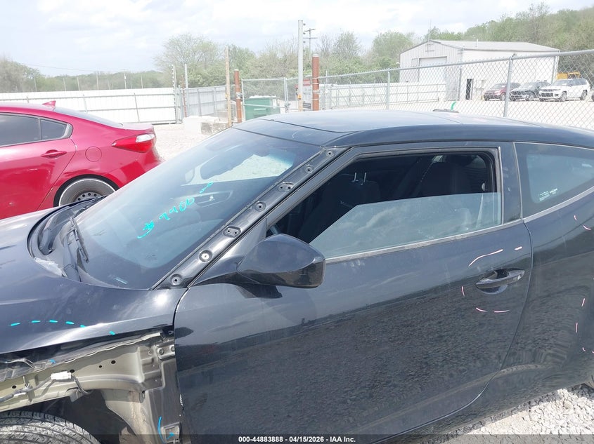 2017 Hyundai Veloster Value Edition VIN: KMHTC6ADXHU320015 Lot: 44883888