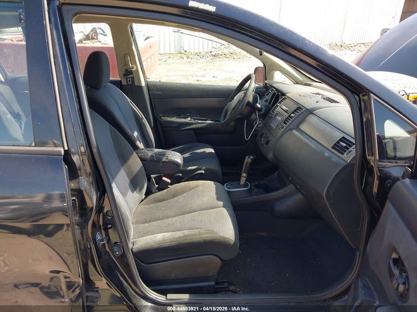 2010 Nissan Versa 1.8Sl