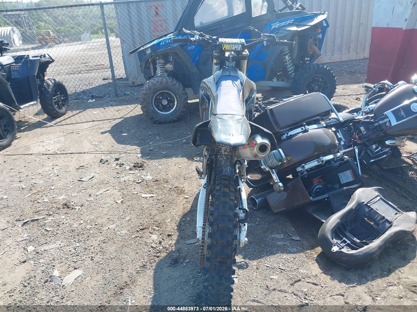 2023 Yamaha Yz250 F VIN: JYACG40C0PA036488 Lot: 44883973