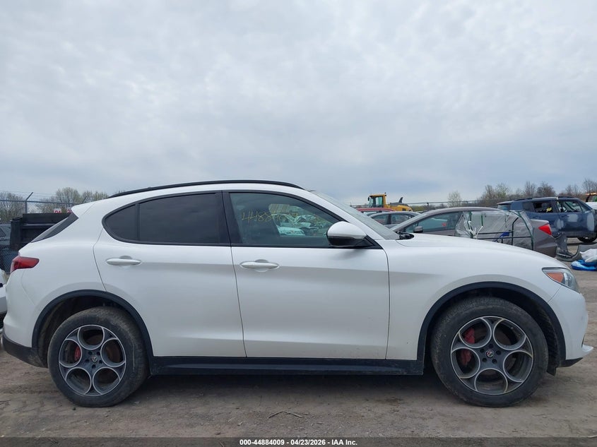 2018 Alfa Romeo Stelvio Ti Sport Awd VIN: ZASFAKNN0J7C00285 Lot: 44884009