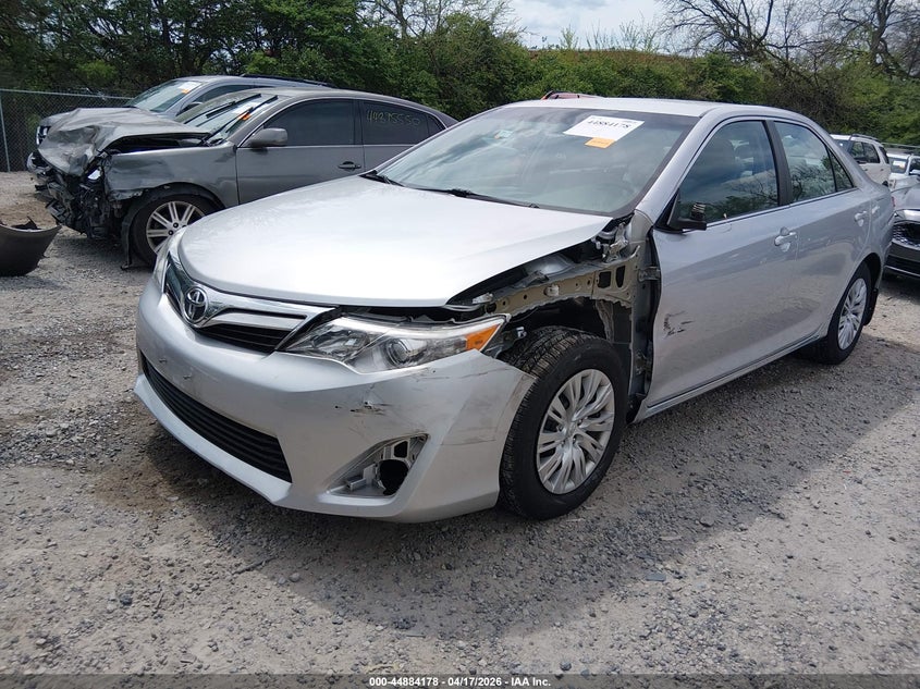 2014 Toyota Camry Le