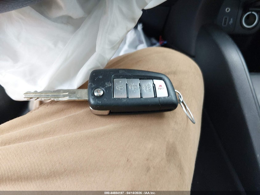 2022 Nissan Versa S VIN: 3N1CN8DV1NL847206 Lot: 44884197