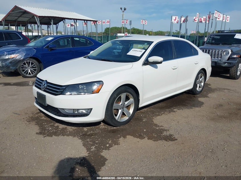 2015 Volkswagen Passat 1.8 1.8T Limited Edition white Lot 111044884200 Vin 1VWAT7A30FC086671