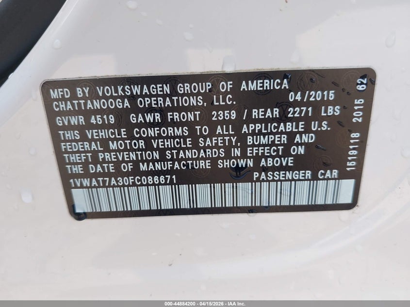 2015 Volkswagen Passat 1.8T Limited Edition VIN: 1VWAT7A30FC086671 Lot: 44884200