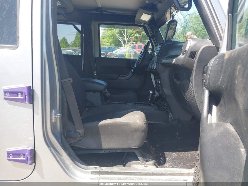 2017 JEEP WRANGLER UNLIMITED auction photo 5