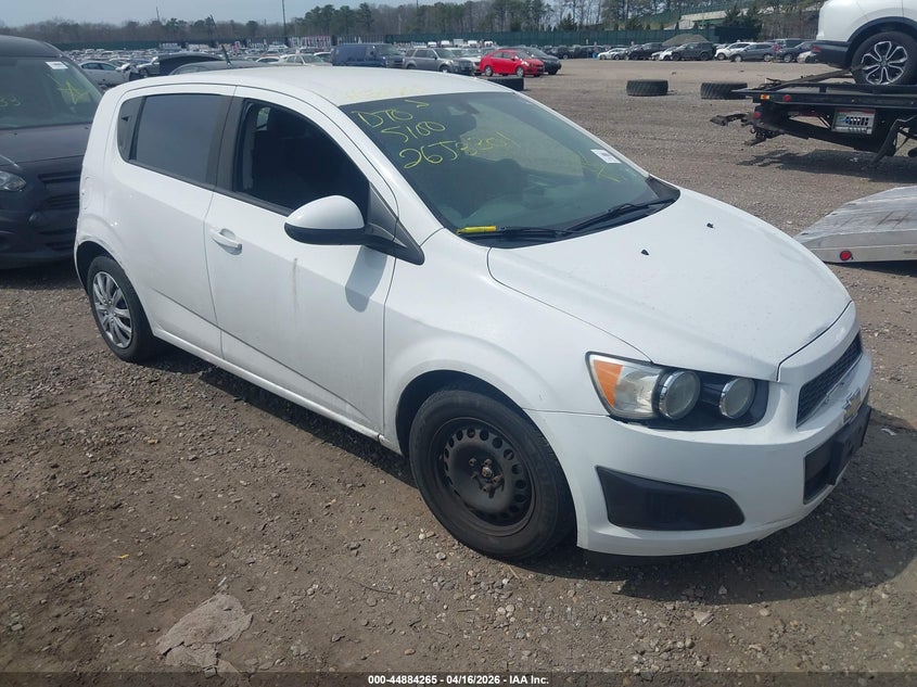 2014 CHEVROLET SONIC LS AUTO