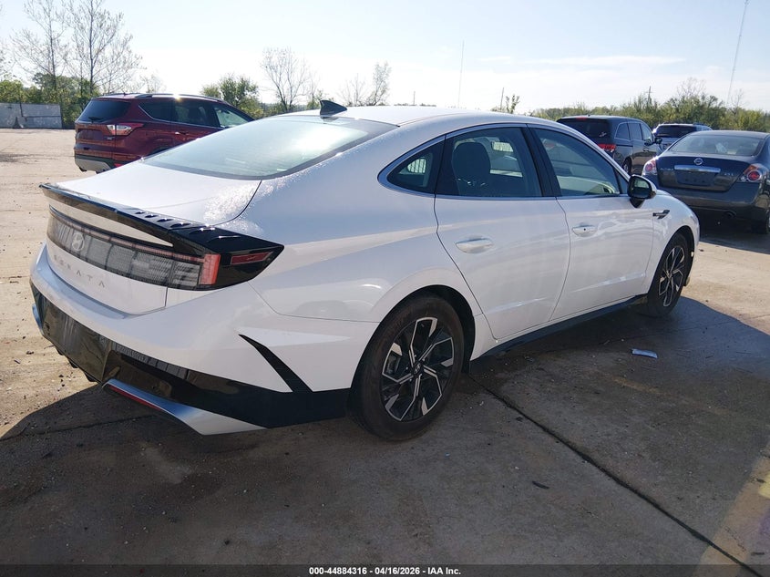 2025 Hyundai Sonata Sel