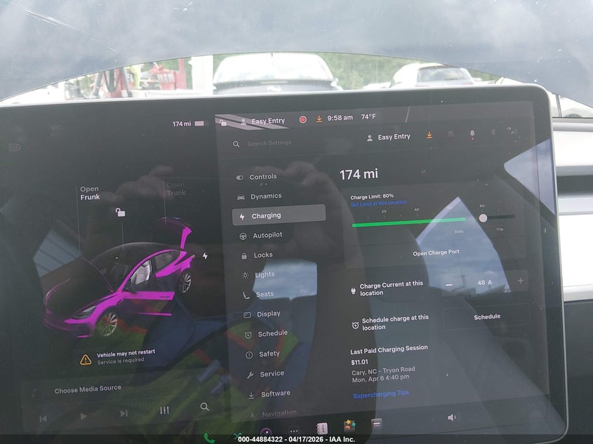 2018 Tesla Model 3 Long Range/Performance VIN: 5YJ3E1EB7JF082309 Lot: 44884322