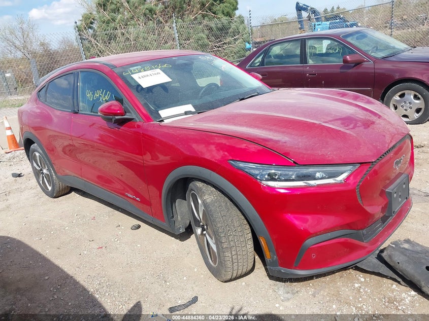 2022 FORD MUSTANG MACH-E SELECT