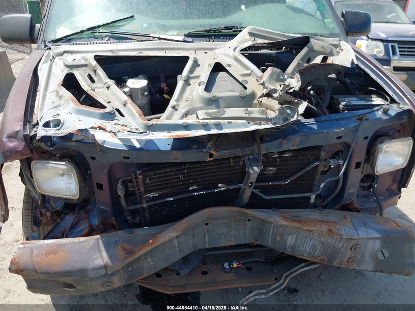 2003 Chevrolet Astro VIN: 1GCDM19X23B126851 Lot: 44884410