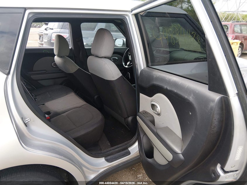 2015 Kia Soul VIN: KNDJN2A27F7804815 Lot: 44884428